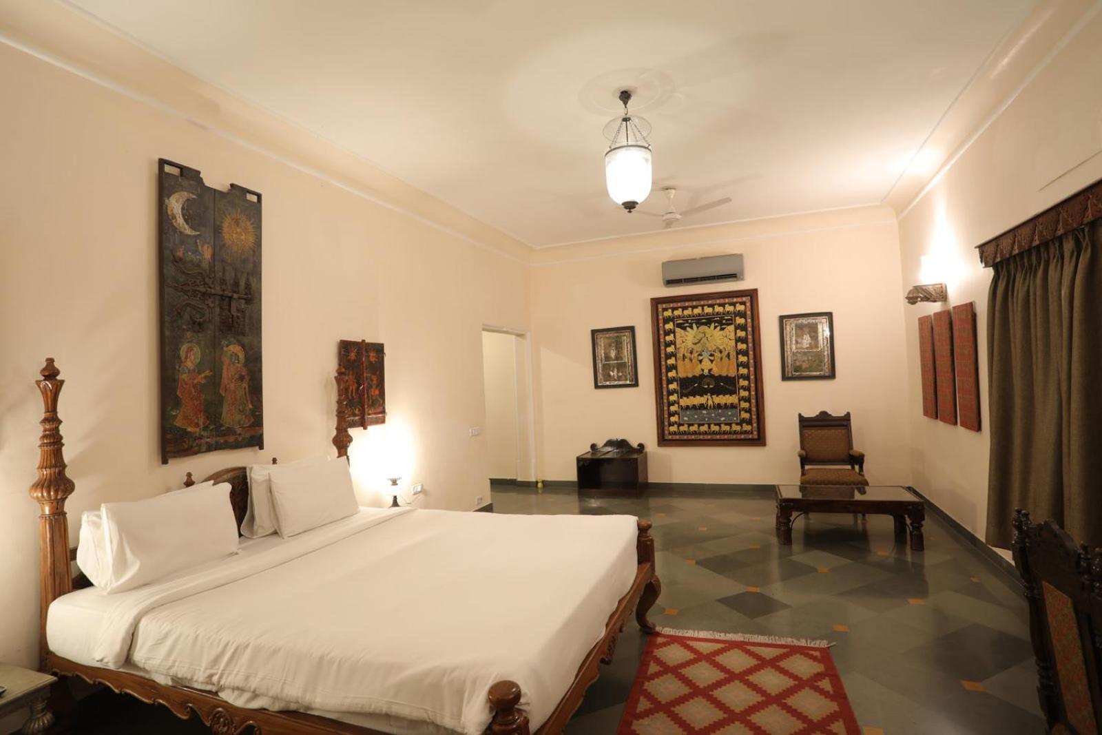 The Royal Retreat Resort & Spa Udaipur Exterior foto
