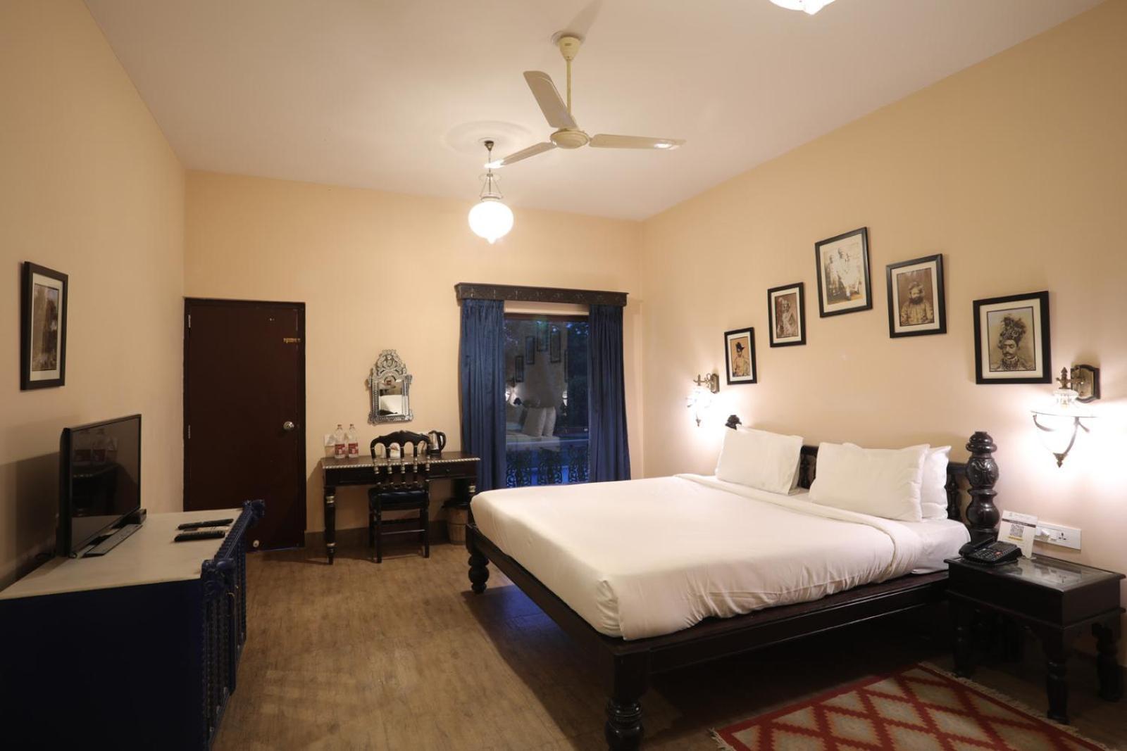 The Royal Retreat Resort & Spa Udaipur Exterior foto