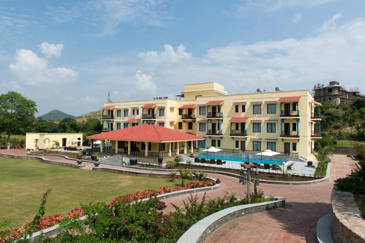 The Royal Retreat Resort & Spa Udaipur Exterior foto