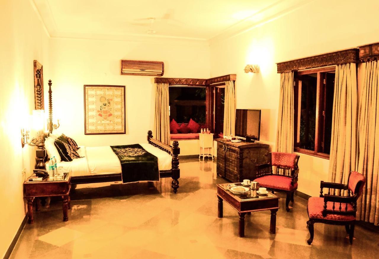 The Royal Retreat Resort & Spa Udaipur Exterior foto